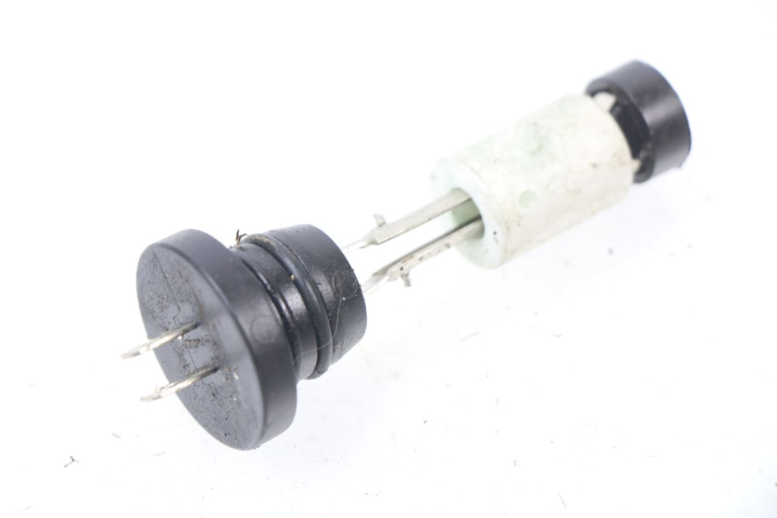 photo de DEPOSITO ACEITE NIVEL PEUGEOT JET FORCE CARBU 50 (2003 - 2016) - Vista principal