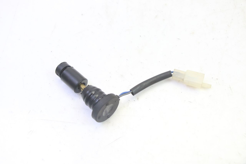 photo de INDICADOR DE NIVEL DE ACEITE PEUGEOT KISBEE 2T 50 (2010 - 2017) - Zoom estado de uso