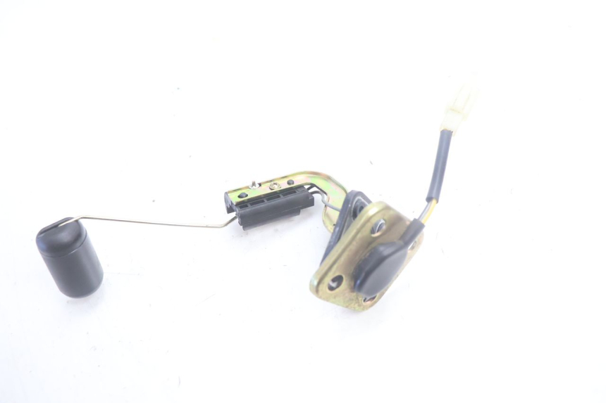 photo de DEPOSITO ACEITE NIVEL PEUGEOT KISBEE 4T 50 (2018 - 2022) - Detalle de la pieza