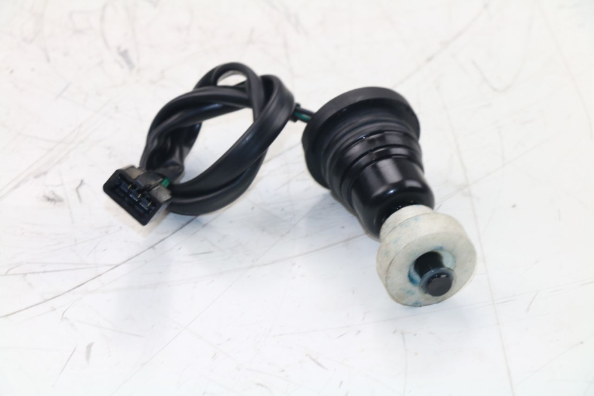 photo de INDICADOR DE NIVEL DE ACEITE KYMCO AGILITY CITY 2T 50 (2008 - 2016) - Vista principal