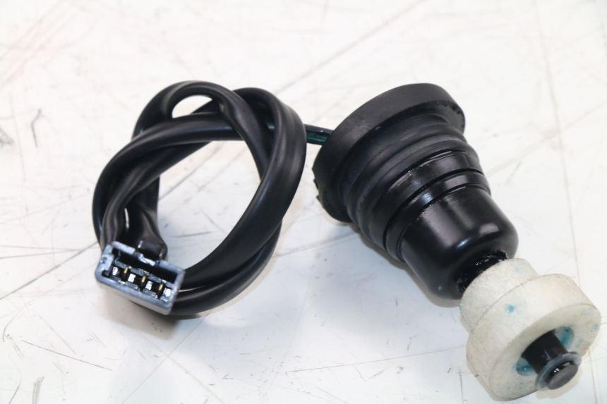 photo de INDICADOR DE NIVEL DE ACEITE KYMCO AGILITY CITY 2T 50 (2008 - 2016) - Detalle de la pieza