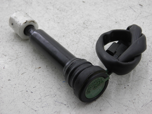 photo de DEPOSITO ACEITE NIVEL KYMCO AGILITY RS 2T 50 (2009 - 2013) - Zoom estado de uso