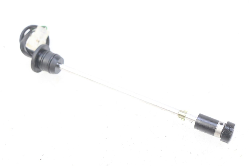 photo de INDICADOR DE NIVEL DE ACEITE RIEJU MRT 50 (2009 - 2017) - Detalle de la pieza