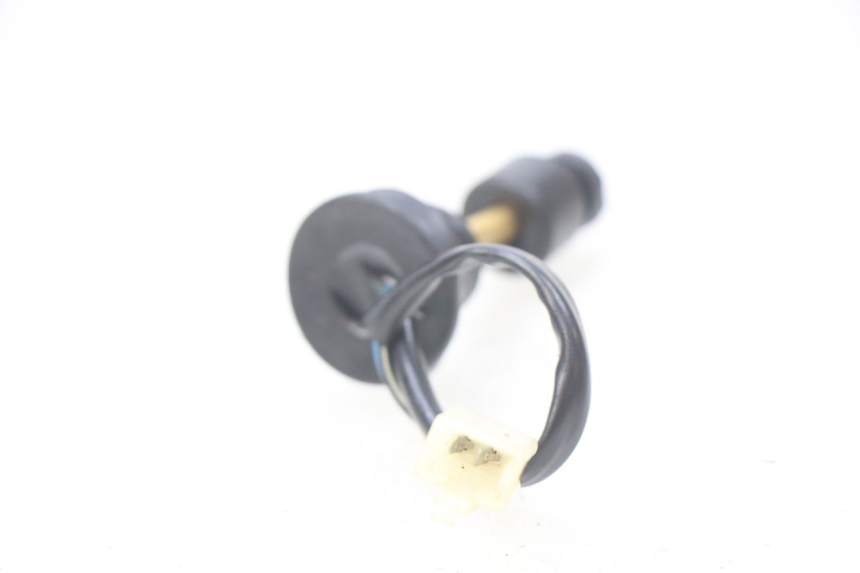 photo de INDICADOR DE NIVEL DE ACEITE TNT MOTOR OTTO 2T 50 (2012 - 2018) - Zoom estado de uso