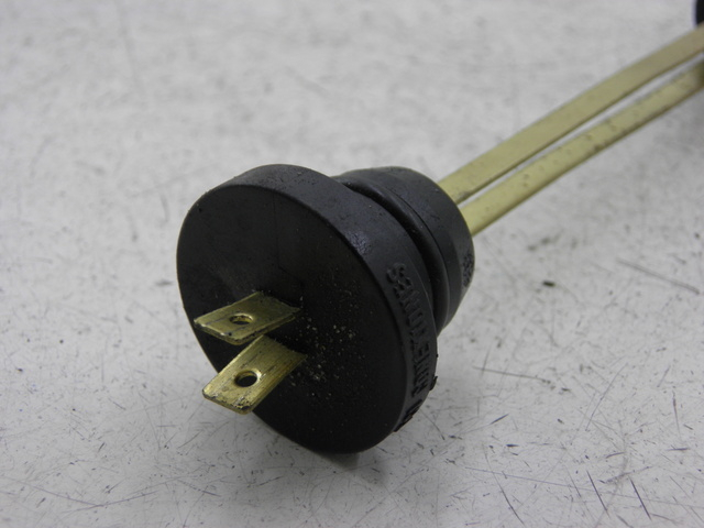 photo de DEPOSITO ACEITE NIVEL PEUGEOT CITYSTAR 50 (2014 - 2015) - Zoom estado de uso