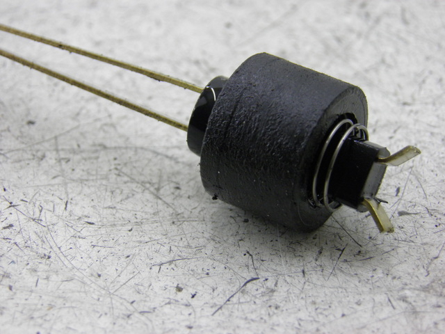 photo de DEPOSITO ACEITE NIVEL PEUGEOT CITYSTAR 50 (2014 - 2015) - Zoom estado de uso