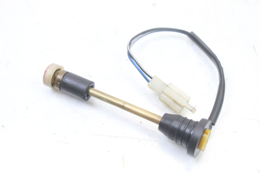 photo de DEPOSITO ACEITE NIVEL PEUGEOT SPEEDFIGHT 3 LC 2T 50 (2009 - 2015) - Detalle de la pieza