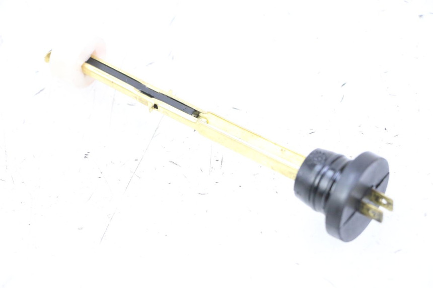 photo de INDICADOR DE NIVEL DE ACEITE PEUGEOT TKR TREKKER FURIOUS 50 (2005 - 2014) - Vista principal