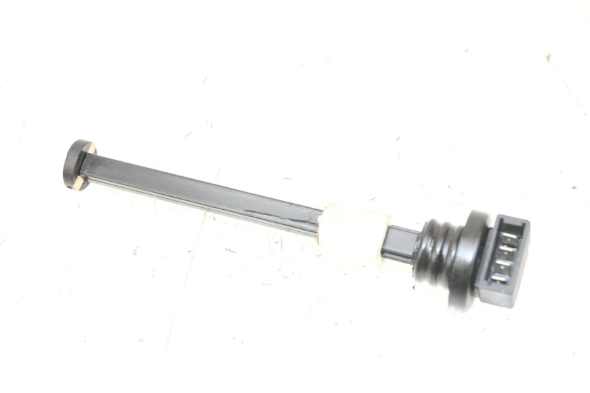 photo de INDICADOR DE NIVEL DE ACEITE PIAGGIO VESPA S 2T 50 (2007 - 2014) - Vista principal