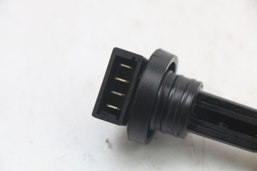 photo de DEPOSITO ACEITE NIVEL GILERA RUNNER LC 50 (1997 - 1998) - Detalle de la pieza