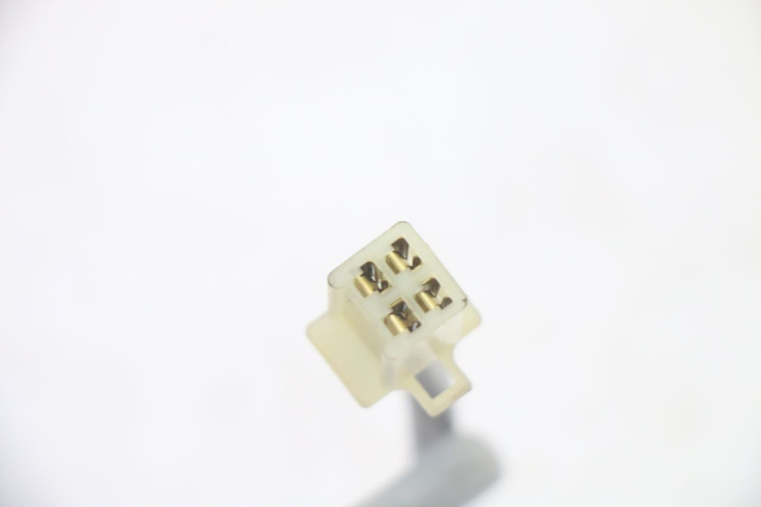 photo de INDICADOR DE NIVEL DE ACEITE GILERA RUNNER SP 50 (2009 - 2017) - Otra perspectiva