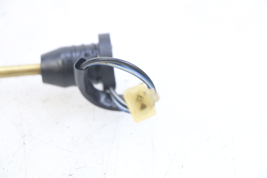 photo de INDICADOR DE NIVEL DE ACEITE PEUGEOT SPEEDFIGHT 3 AIR 50 (2009 - 2015) - Zoom estado de uso