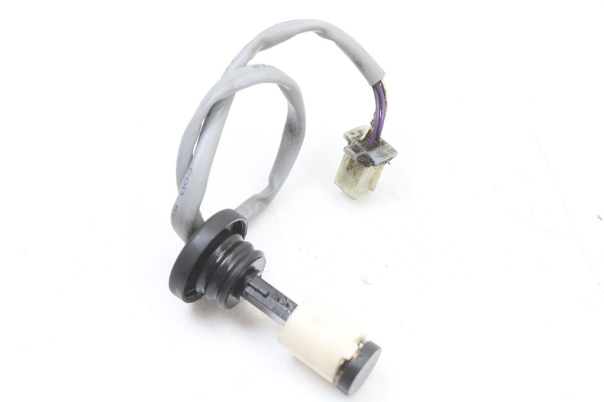 photo de INDICADOR DE NIVEL DE ACEITE APRILIA SR 2T 50 (2018 - 2022) - Detalle de la pieza