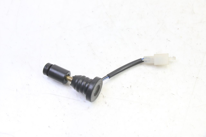 photo de DEPOSITO ACEITE NIVEL PEUGEOT STREETZONE I NAKED 2T 50 (2018 - 2020) - Otra perspectiva