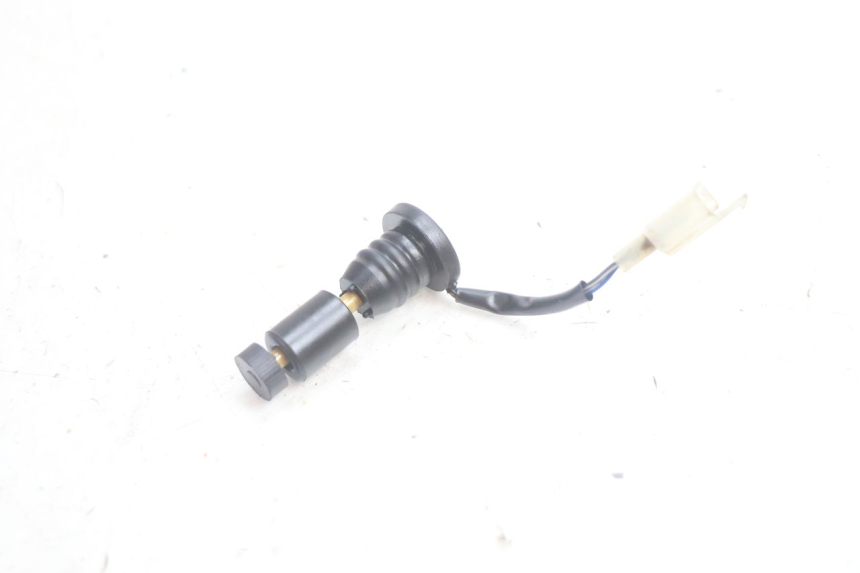 photo de DEPOSITO ACEITE NIVEL PEUGEOT STREETZONE NAKED 2T 50 (2014 - 2018) - Detalle de la pieza