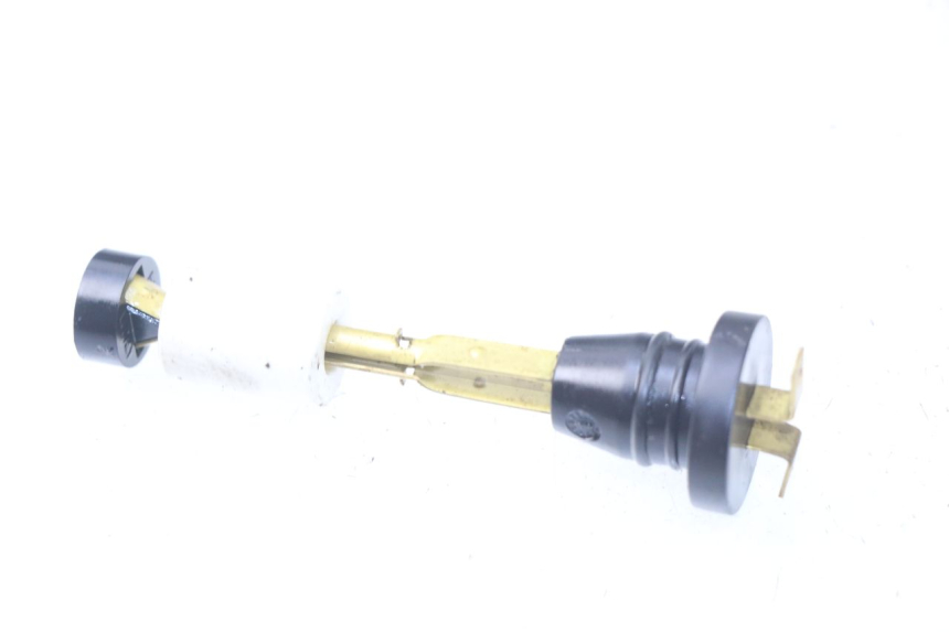 photo de INDICADOR DE NIVEL DE ACEITE MBK STUNT NAKED 50 (2004 - 2018) - Zoom estado de uso