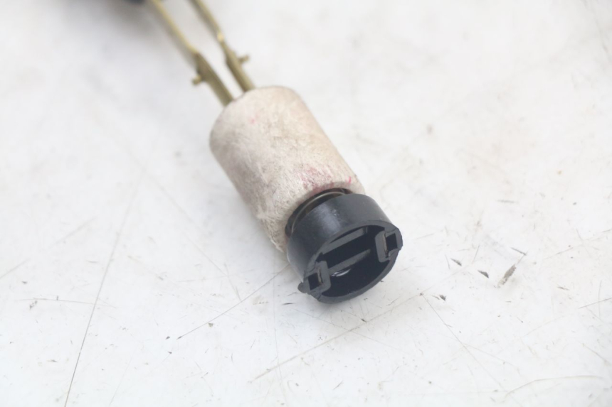 photo de INDICADOR DE NIVEL DE ACEITE MBK STUNT NAKED 50 (2004 - 2018) - Otra perspectiva