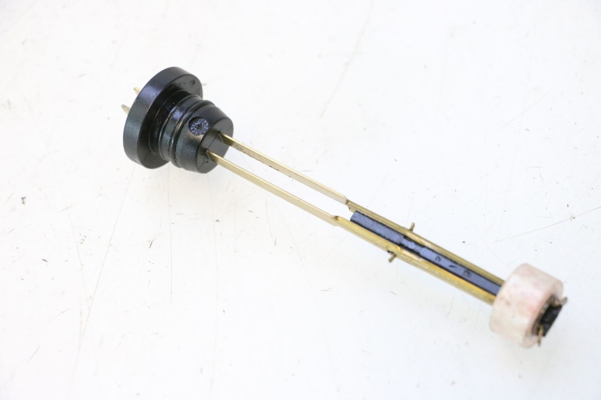photo de INDICADOR DE NIVEL DE ACEITE PEUGEOT TREKKER 50 (1995 - 2004) - Detalle de la pieza
