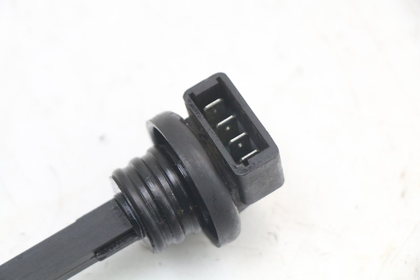 photo de DEPOSITO ACEITE NIVEL PIAGGIO TYPHOON 50 (2000 - 2009) - Detalle de la pieza