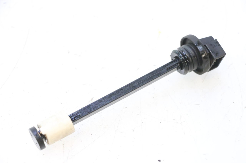 photo de INDICADOR DE NIVEL DE ACEITE PIAGGIO VESPA LX 2T 50 (2005 - 2013) - Detalle de la pieza