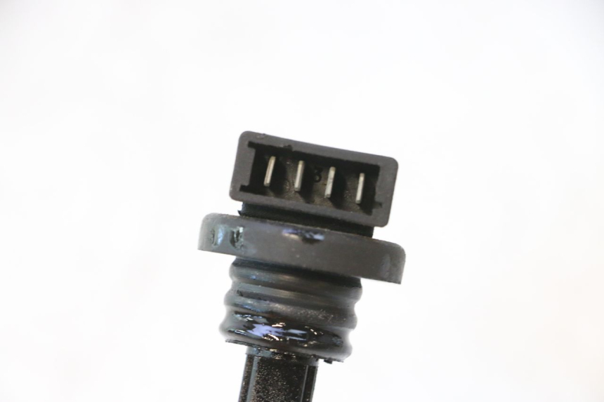 photo de INDICADOR DE NIVEL DE ACEITE PIAGGIO VESPA LX 2T 50 (2005 - 2013) - Zoom estado de uso