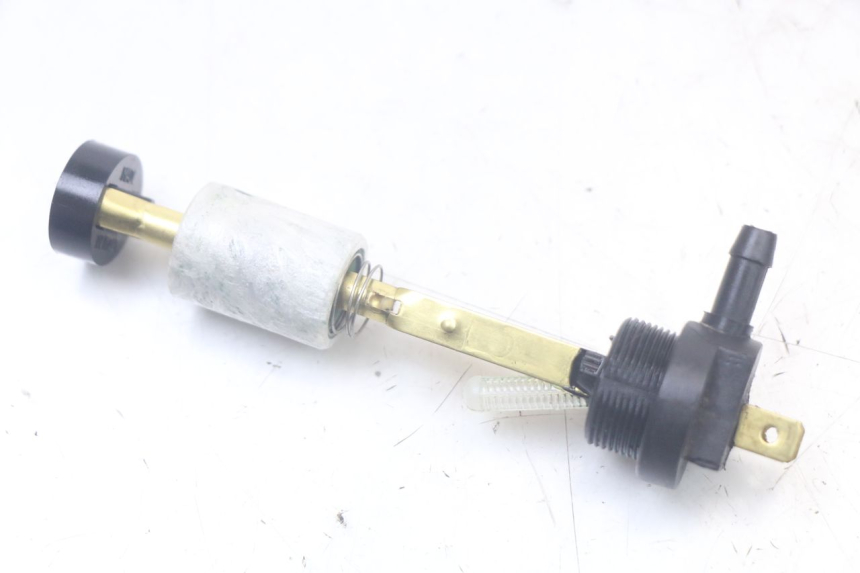 photo de INDICADOR DE NIVEL DE ACEITE FANTIC XM PERFORMANCE 2T 50 (2021 - 2022) - Zoom estado de uso