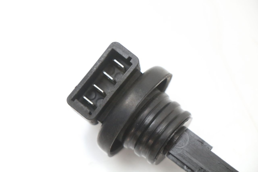 photo de INDICADOR DE NIVEL DE ACEITE PIAGGIO ZIP 2T 50 (2009 - 2019) - Detalle de la pieza