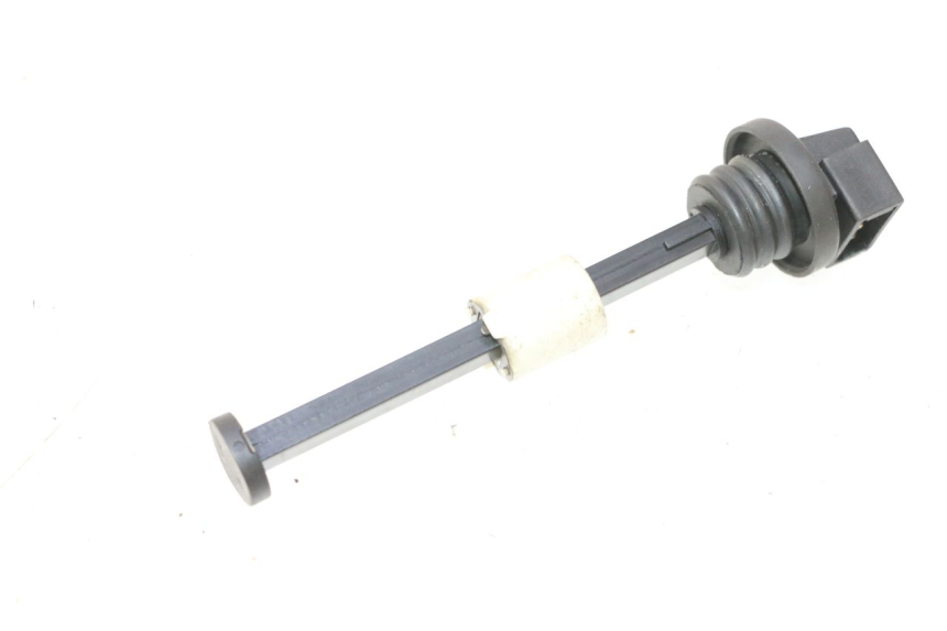photo de INDICADOR DE NIVEL DE ACEITE PIAGGIO ZIP 2T 50 (2009 - 2019) - Zoom estado de uso