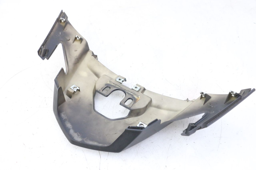 photo de CARENADO TRASERO CONEXION QUADRO 4 4D 350 (2015 - 2018) - Otra perspectiva