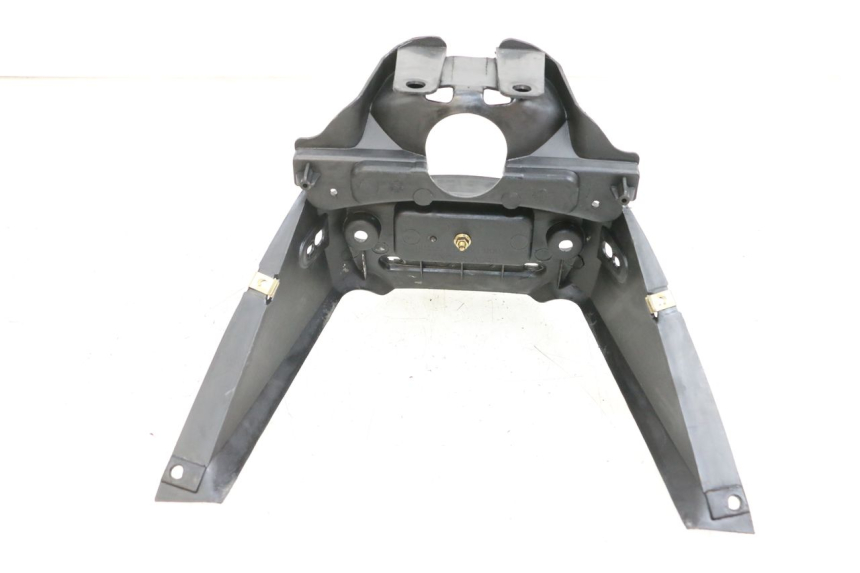 photo de UNIóN DE CARENADO TRASERO KYMCO AGILITY 4T 50 (2005 - 2018) - Detalle de la pieza