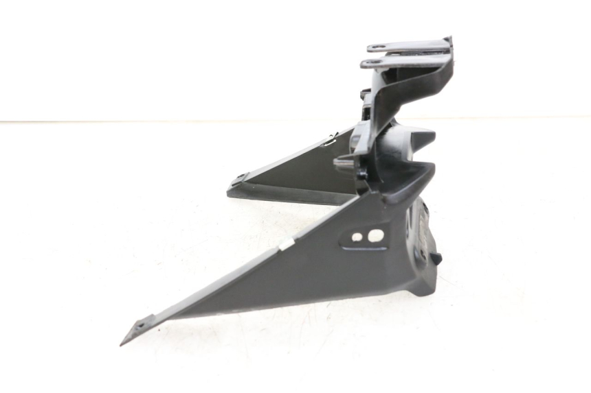 photo de UNIóN DE CARENADO TRASERO. KYMCO AGILITY 4T 50 (2018 - 2022) - Otra perspectiva