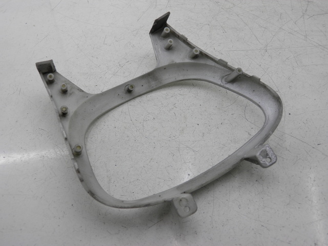 photo de CARENADO TRASERO CONEXION BENZHOU YY50QT31 VINTAGE 50 (2009 - 2012) - Zoom estado de uso