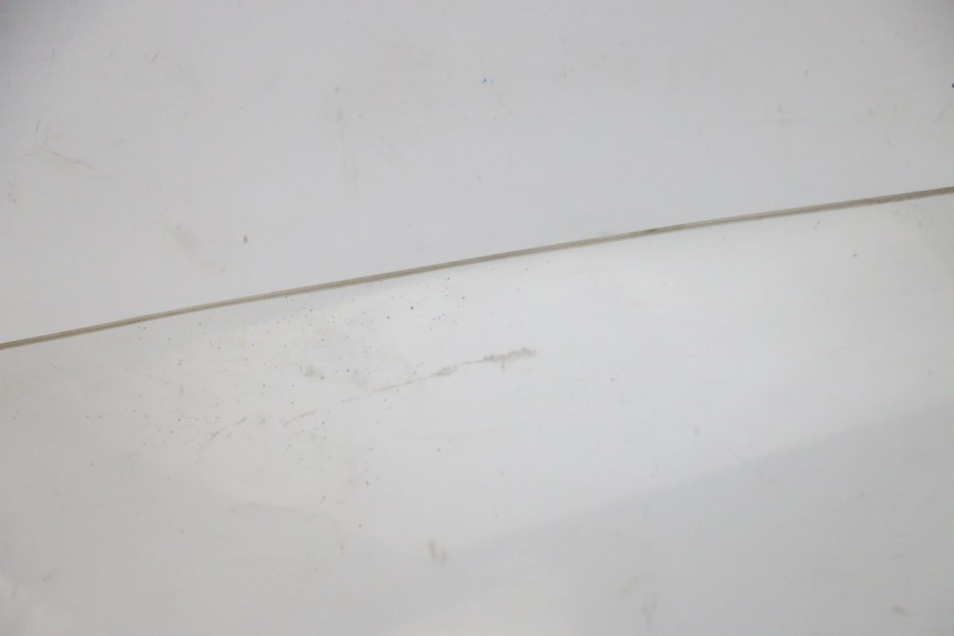 photo de JUNTA DE CARENAJE TRASERO BMW C1 125 (2000 - 2003) - Estado de la superficie y material