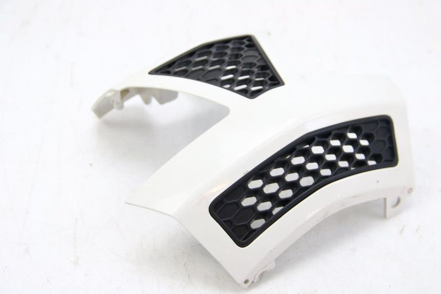 photo de UNIóN DE CARENADO TRASERO PEUGEOT E-VIVACITY 1 (2012 - 2018) - Detalle de la pieza