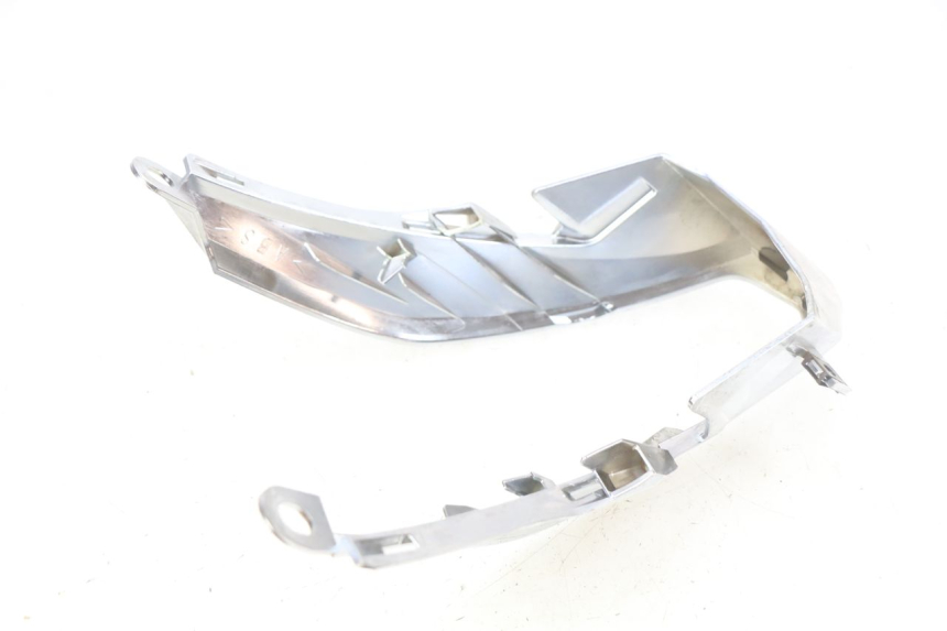 photo de UNIóN DE CARENADO TRASERO. YAMAHA D'ELIGHT DELIGHT 115 (2013 - 2017) - Zoom estado de uso