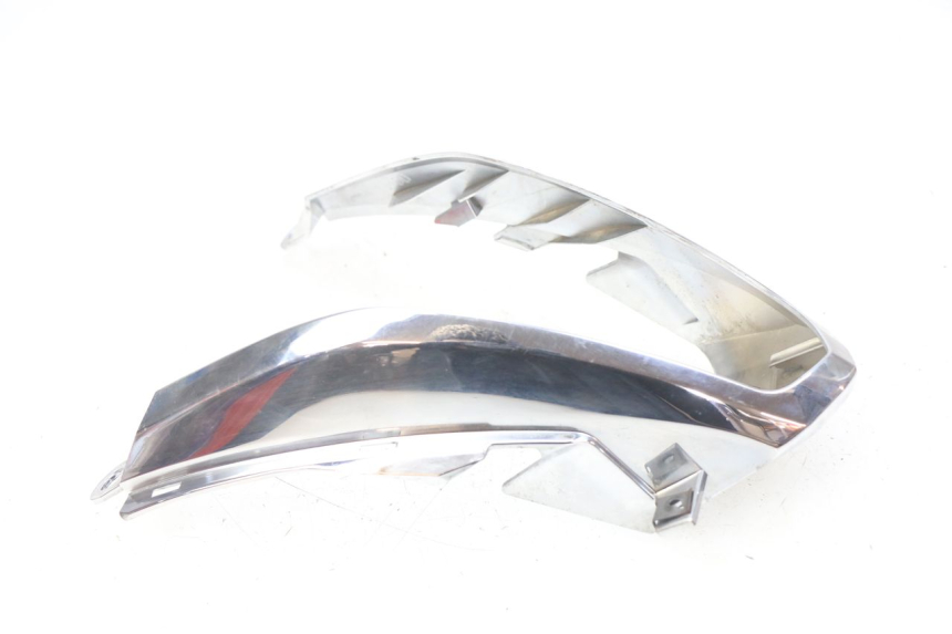 photo de UNIóN DE CARENADO TRASERO. YAMAHA D'ELIGHT DELIGHT 115 (2013 - 2017) - Vista general del producto