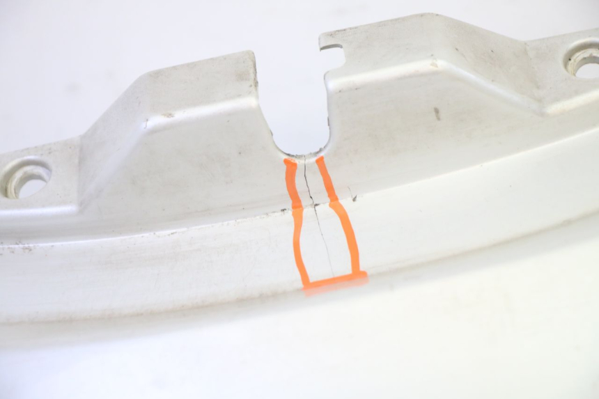 photo de JUNTA DE CARROCERÍA TRASERA PEUGEOT ELYSTAR 50 (2002 - 2014) - Detalles de los puntos de fijación