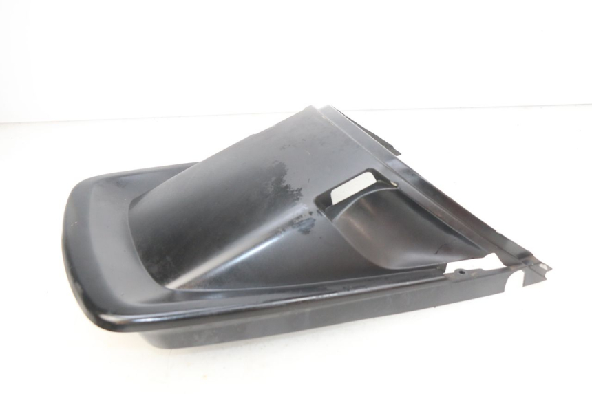 photo de UNIóN DE CARENADO TRASERO. YAMAHA FJ 3CX 1200 (1986 - 1996) - Primer plano técnico