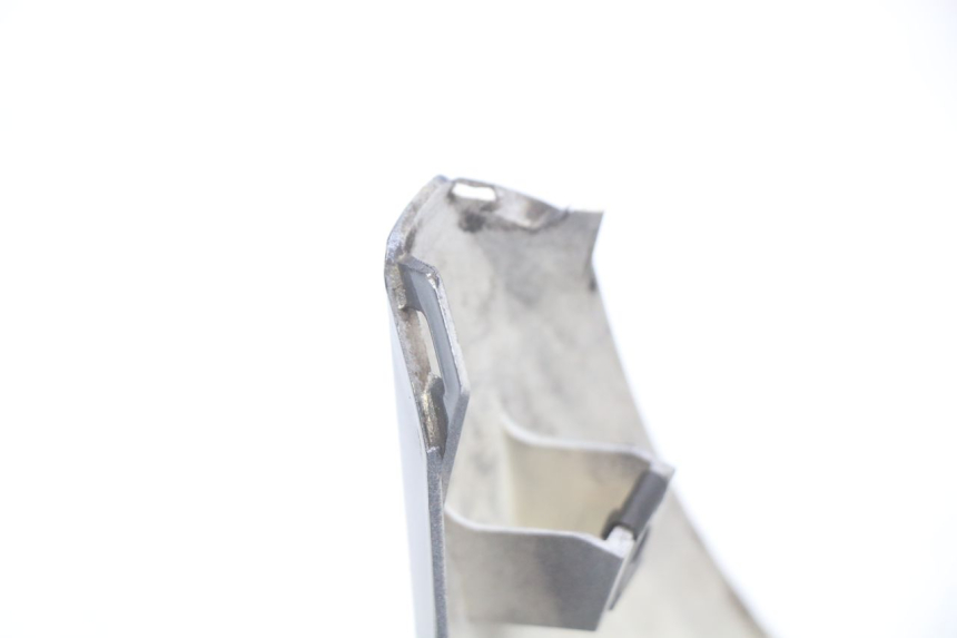 photo de JUNTA DE CARENAJE TRASERO HONDA FJS SILVERWING SILVER WING 400 (2009 - 2016) - Zoom estado de uso