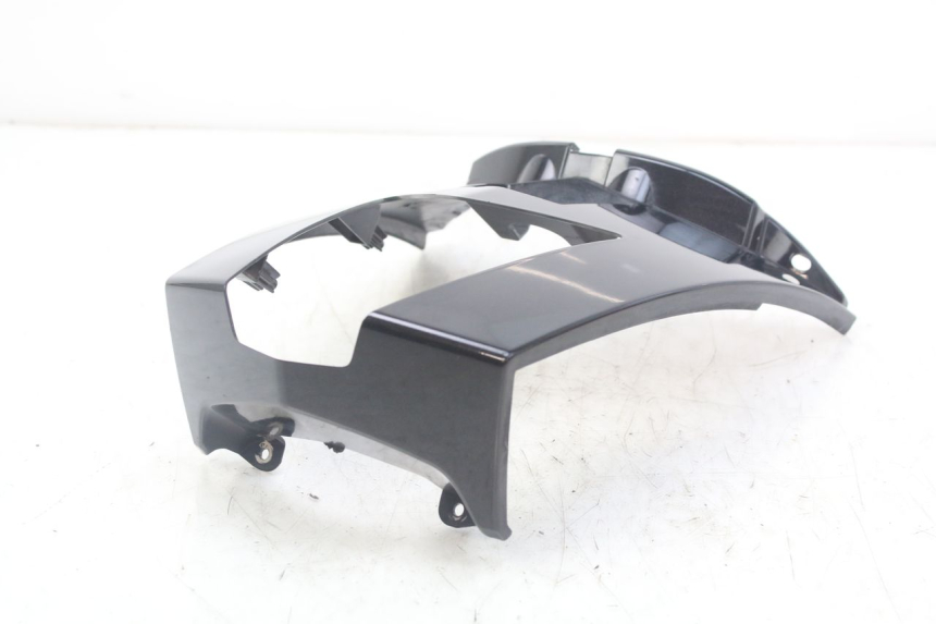 photo de CARENADO TRASERO CONEXION PEUGEOT GEOPOLIS RS 125 (2007 - 2009) - Detalle de la pieza