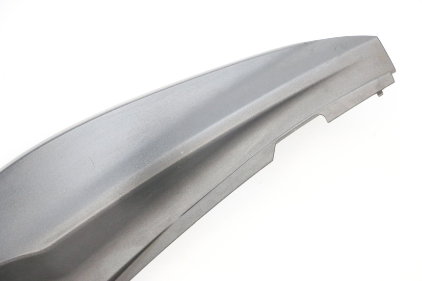 photo de CARENADO TRASERO CONEXION HONDA PCX (JF57/JF64) 125 (2014 - 2018) - Enfoque en la estructura