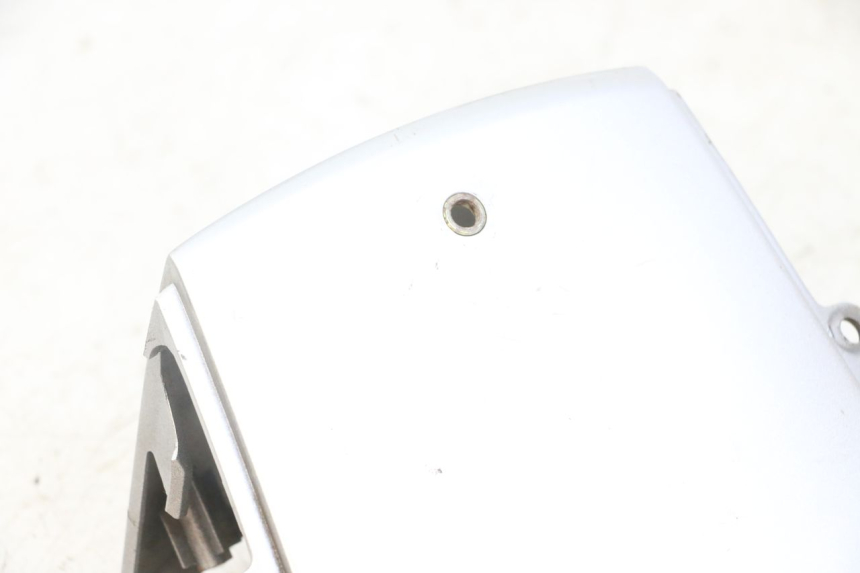 photo de UNIóN DE CARENADO TRASERO. HONDA SCV LEAD 100 (2003 - 2007) - Recambio usado revisado