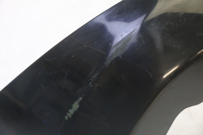 photo de JUNTA DE CARENADO TRASERO INFERIOR SUZUKI BURGMAN 125 (2007 - 2014) - Zoom estado de uso