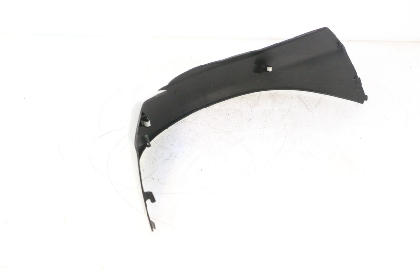 photo de JUNTA DE CARENADO TRASERO INFERIOR SUZUKI BURGMAN 125 (2007 - 2014) - Otra perspectiva