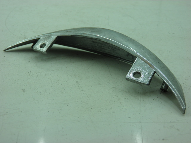 photo de CARENADO TRASERO CONEXION BAJO DAELIM BESBI 125 (2007 - 2008) - Zoom estado de uso