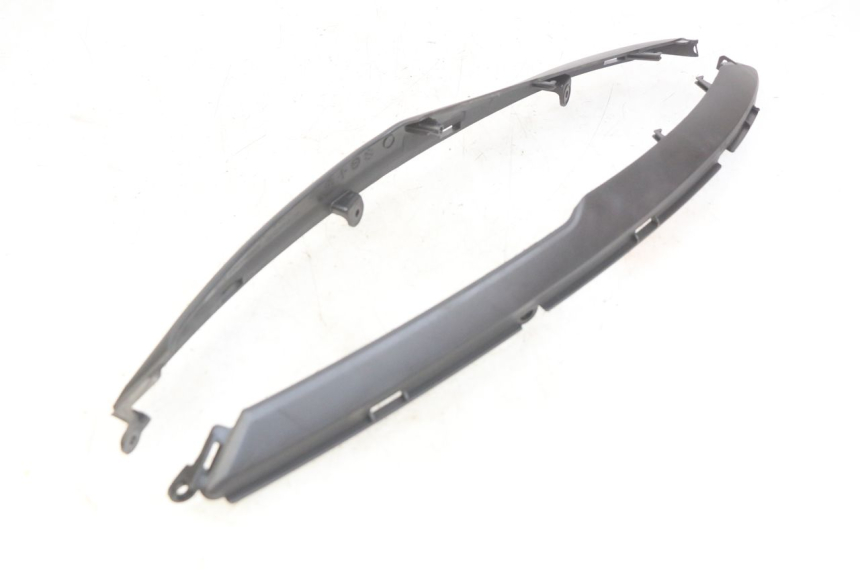 photo de JUNTA DE CARENADO TRASERO INFERIOR KYMCO DOWNTOWN ABS 125 (2015 - 2017) - Vista principal