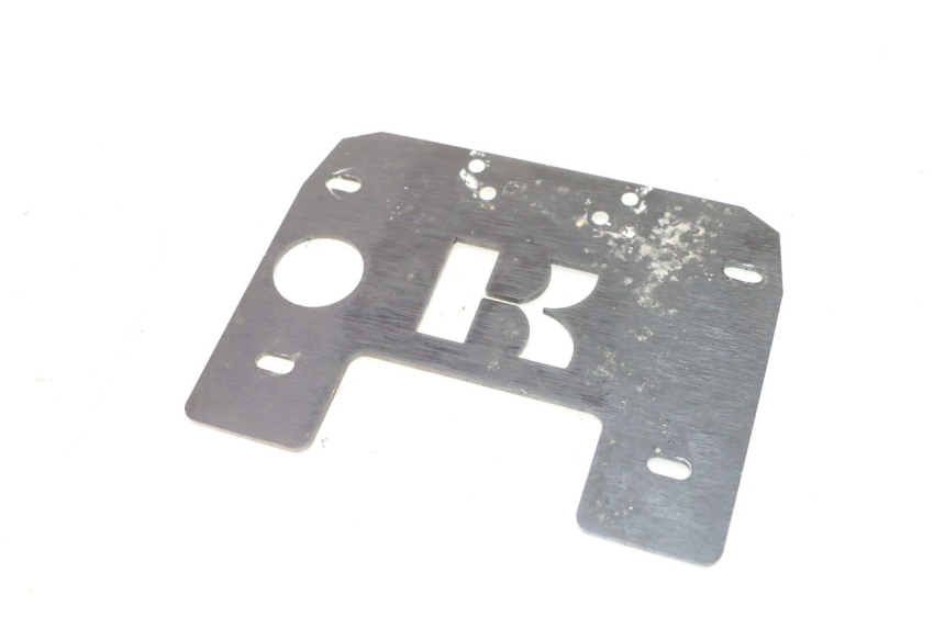 photo de CARENADO TRASERO CONEXION BAJO KAWASAKI ER-6 ER6 N 650 (2005 - 2009) - Detalle de la pieza