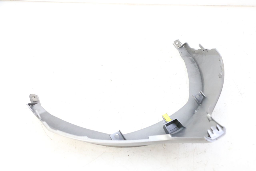 photo de CARENADO TRASERO CONEXION BAJO HONDA FORZA ABS 300 (2013 - 2017) - Otra perspectiva