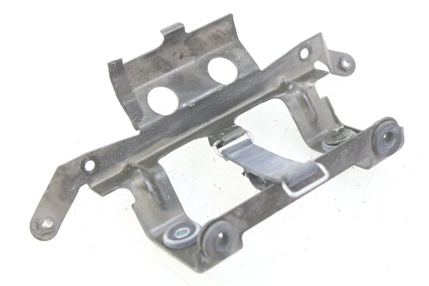 photo de JUNTA CARENADO TRASERO INFERIOR YAMAHA FZS FAZER 600 (1998 - 2001) - Vista principal