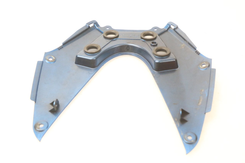 photo de CARENADO TRASERO CONEXION BAJO SUZUKI GSX-R GSXR K16 1000 (2012 - 2016) - Primer plano técnico